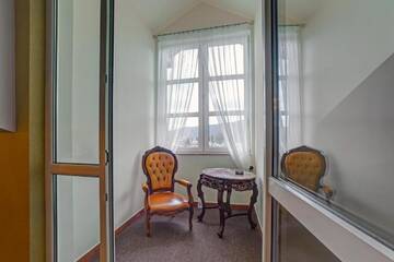 Фото номера Семейный номер Отель Hotel i Restauracja Bona г. Санок 2